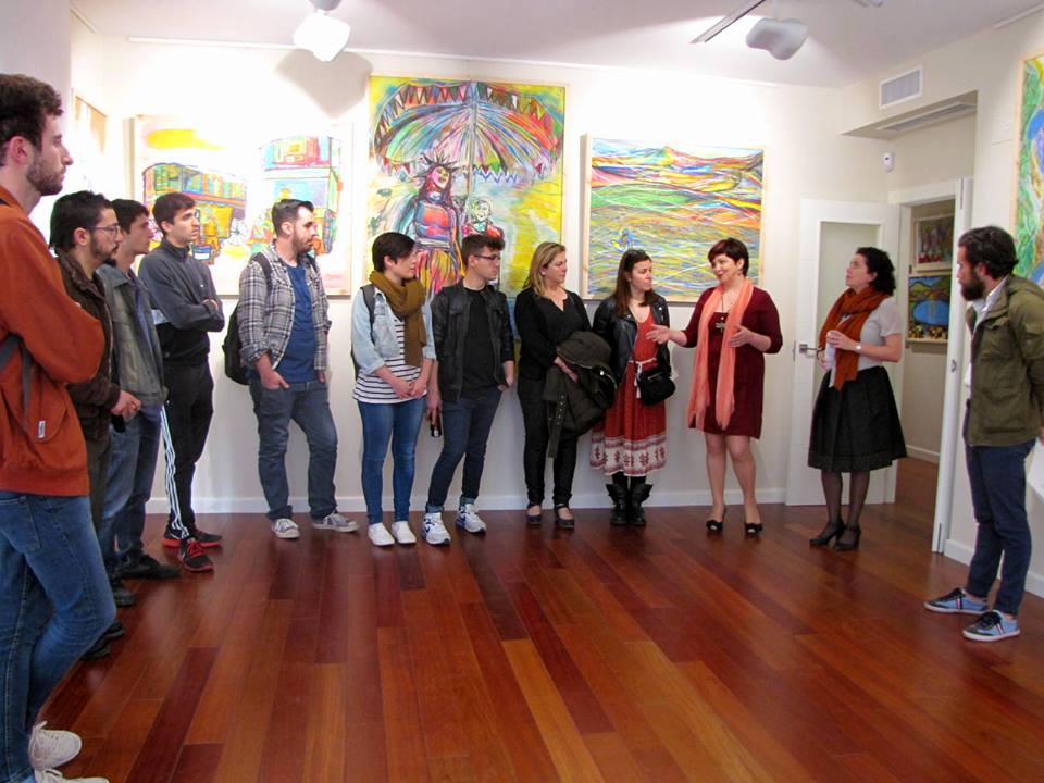 LOS ALUMNOS DE BELLAS ARTES VISITAN LA FUNDACIÓN SOYCOMOTU