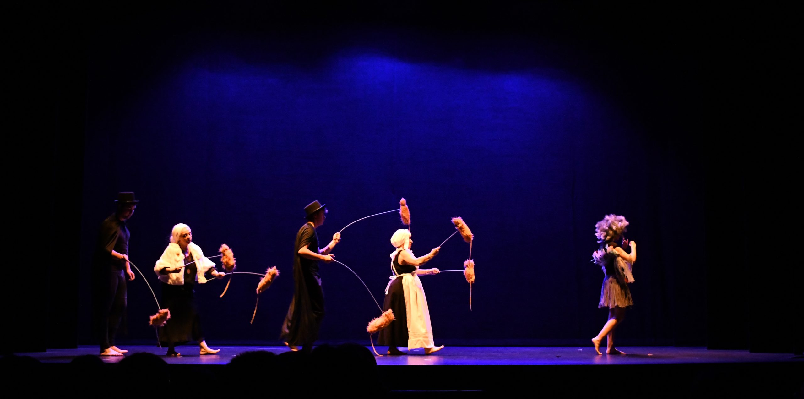 PRECIOSO ESTRENO DE HAMELIN EN EL TEATRO BERNAL POR EL GRUPO DE TEATRO SOYCOMOTU