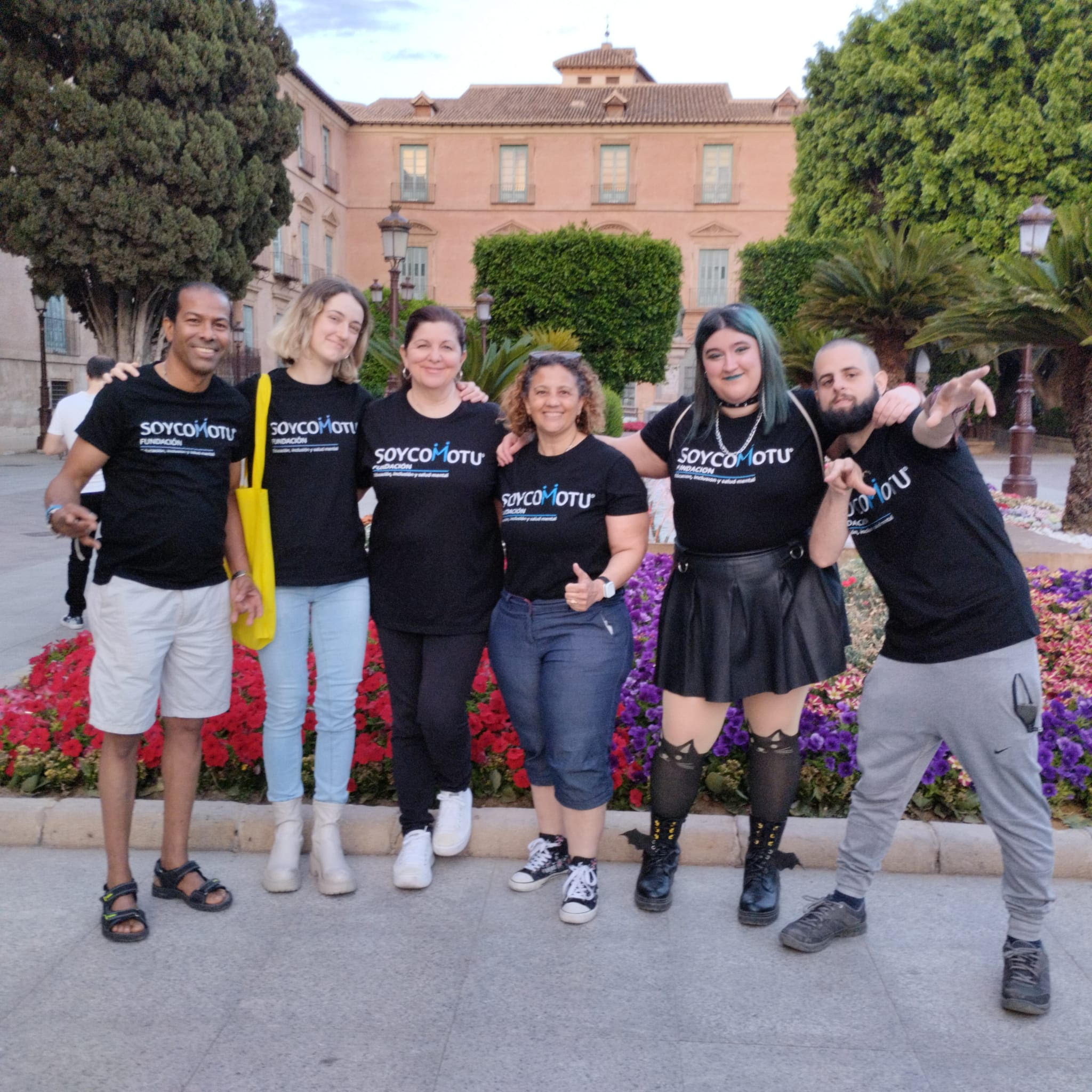 VOLUNTARIOS Y ACTIVISTAS SE MOVILIZAN POR LA V GYMKANA FOTOGRÁFICA